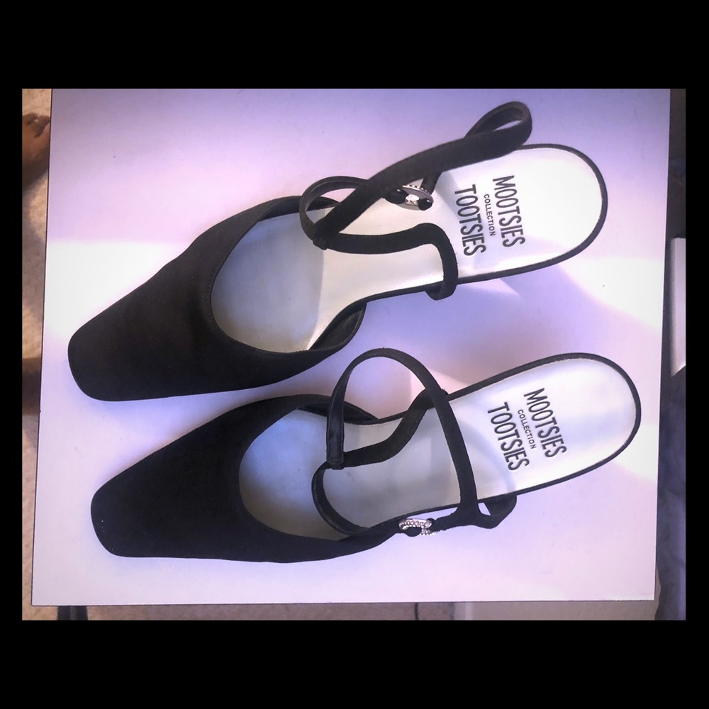 Mootsie Tootsie Collection pumps